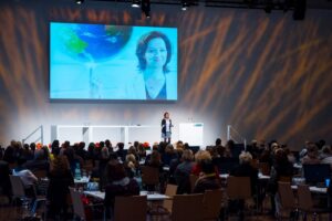 Stefanie Voss und Heinrich Kürzeder sprechen darüber warum es Frauen in der Rednerbranche schwerer haben als Männer